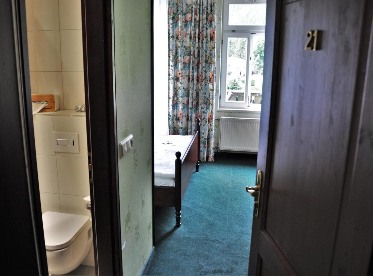 Flair-Hotel Waldfrieden Oberweißbach Zewnętrze zdjęcie