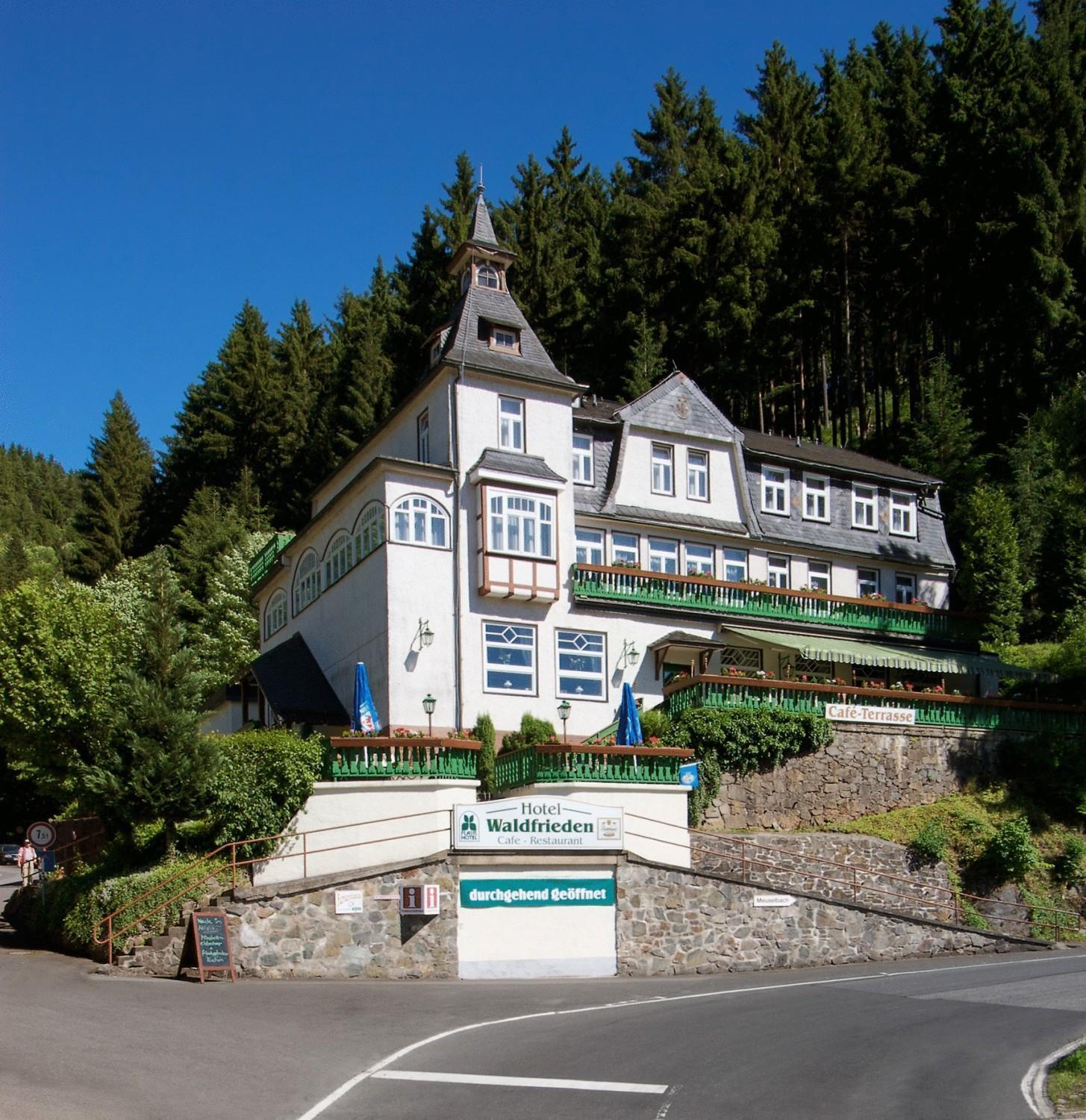 Flair-Hotel Waldfrieden Oberweißbach Zewnętrze zdjęcie