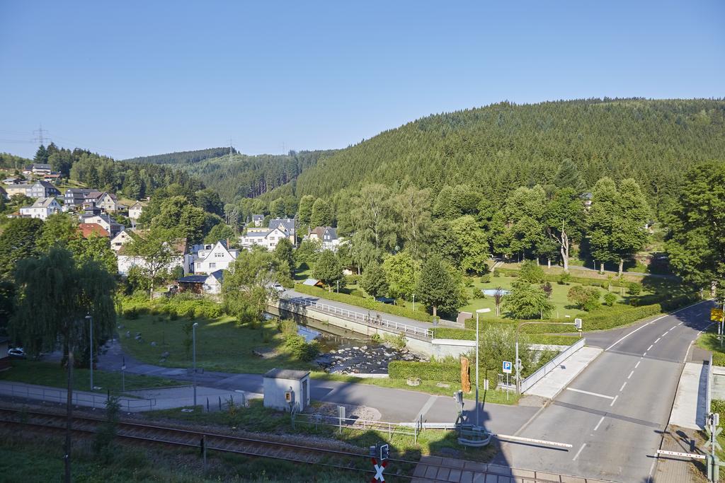 Flair-Hotel Waldfrieden Oberweißbach Zewnętrze zdjęcie