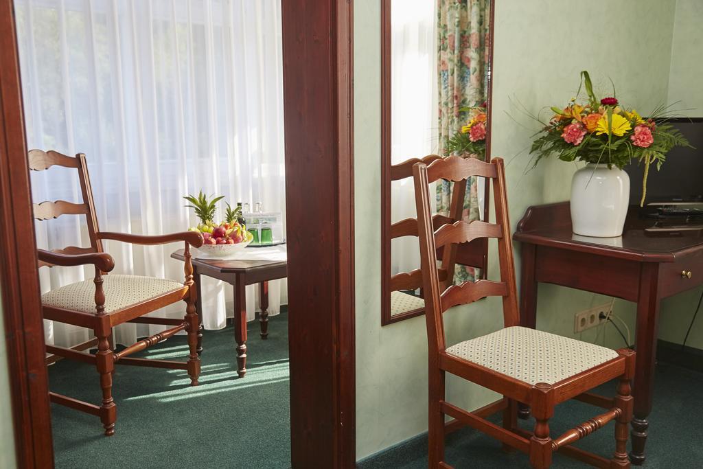 Flair-Hotel Waldfrieden Oberweißbach Zewnętrze zdjęcie