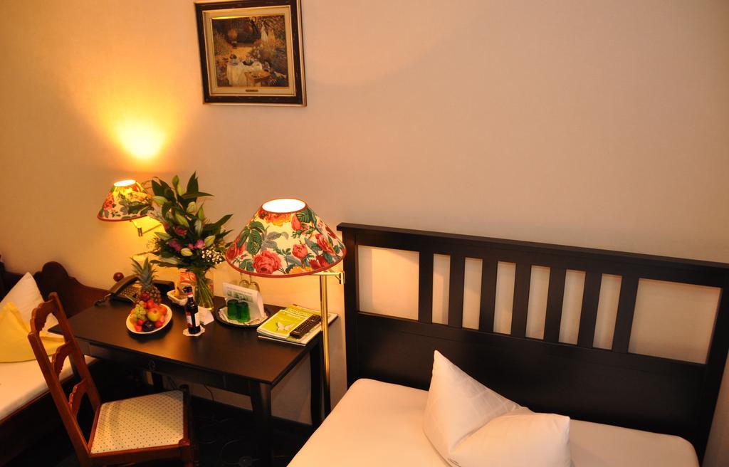 Flair-Hotel Waldfrieden Oberweißbach Zewnętrze zdjęcie