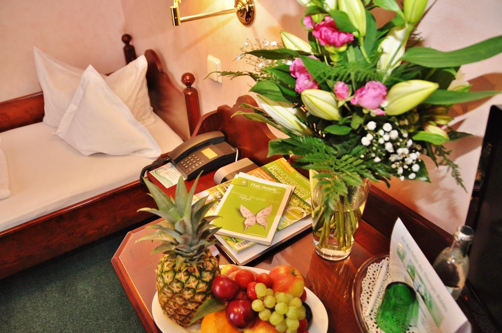 Flair-Hotel Waldfrieden Oberweißbach Zewnętrze zdjęcie