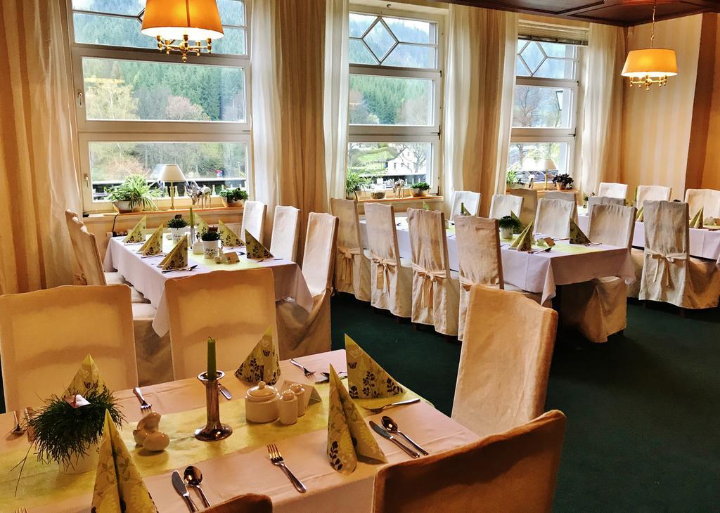 Flair-Hotel Waldfrieden Oberweißbach Zewnętrze zdjęcie