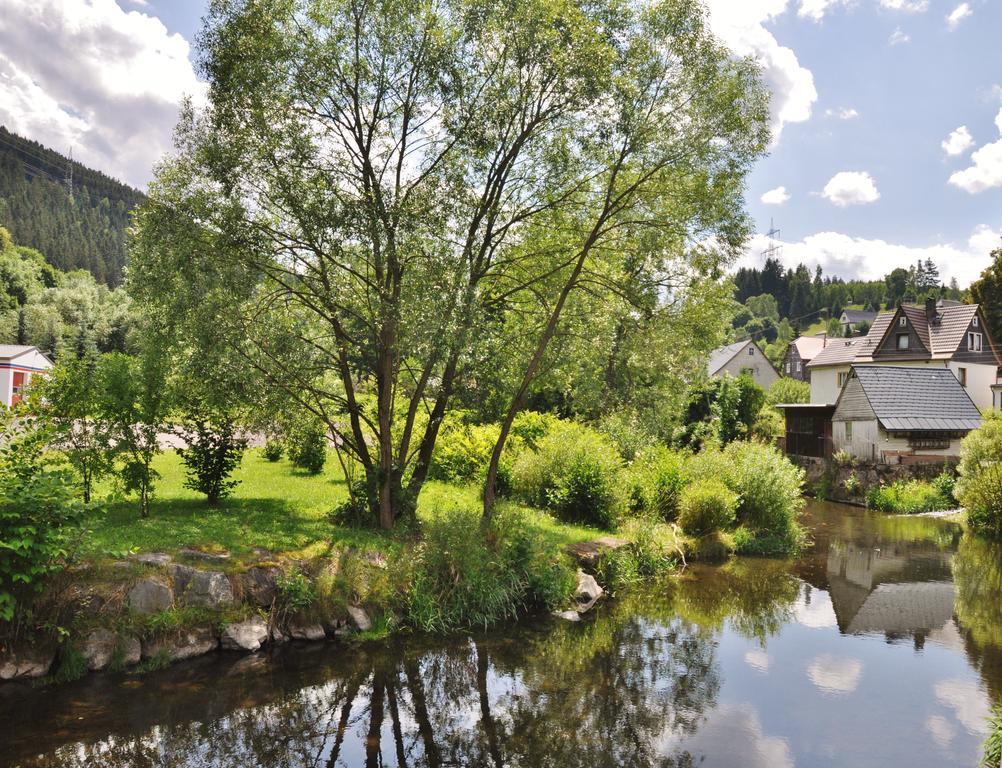 Flair-Hotel Waldfrieden Oberweißbach Zewnętrze zdjęcie
