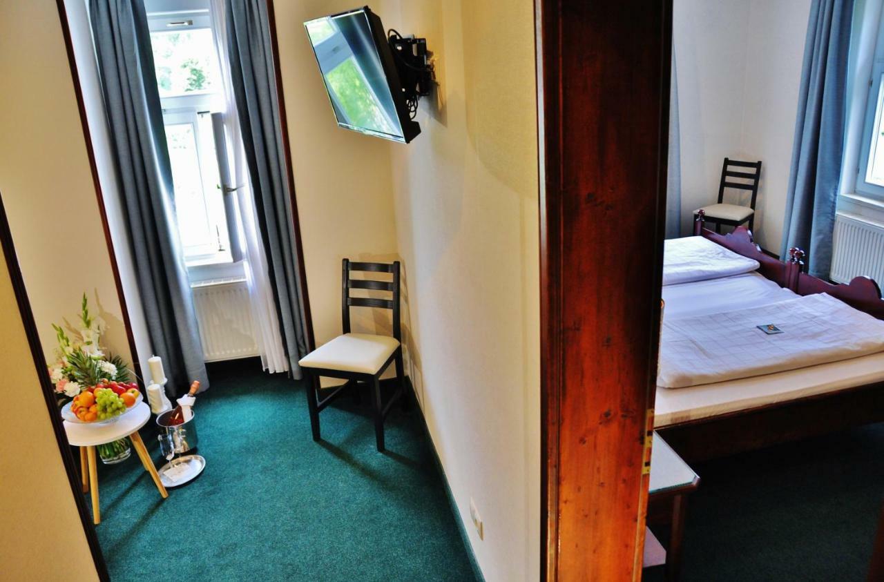 Flair-Hotel Waldfrieden Oberweißbach Zewnętrze zdjęcie